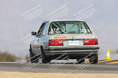 media/Feb-17-2024-Nasa AZ (Sat) [[ca3372609e]]/5-Race Group B/Session 2 Qualify (Turn 16)/